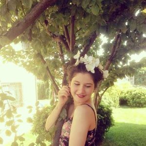 Meet your Posher, Cansu